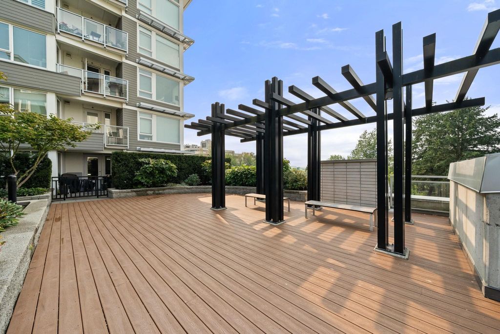 listing image 1107222088109443175