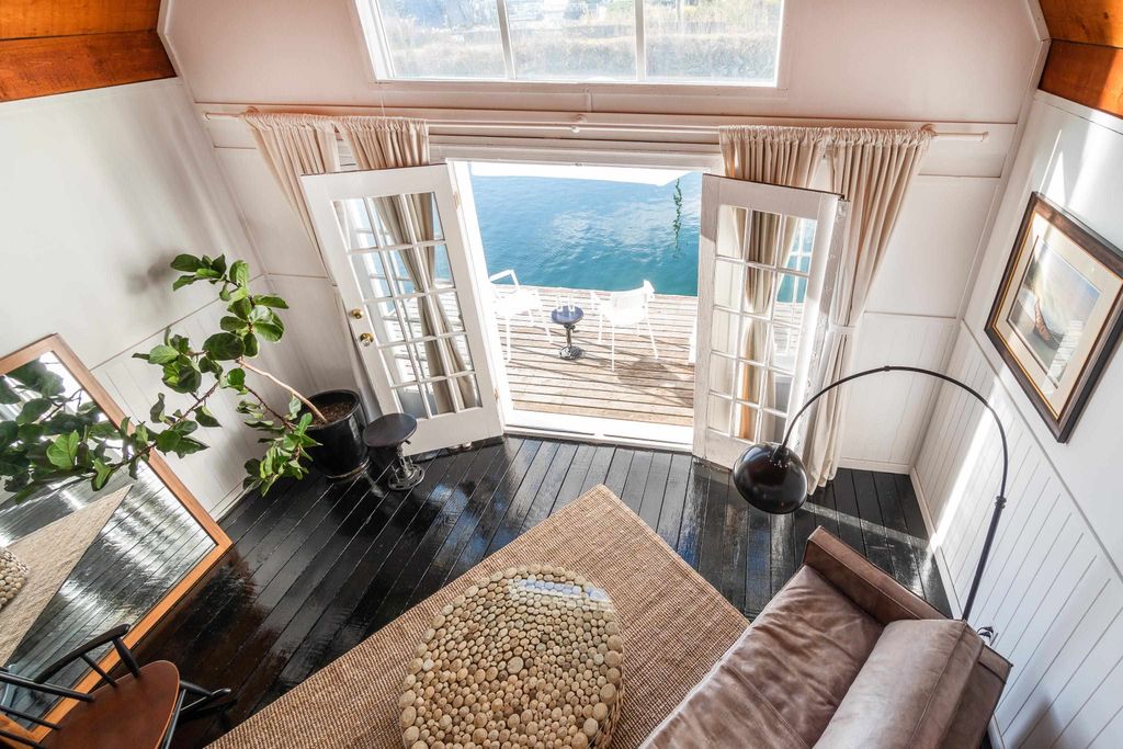 listing image 1107344184851857723