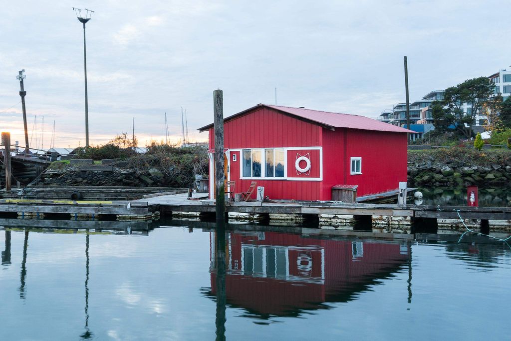 listing image 1105239023380187920