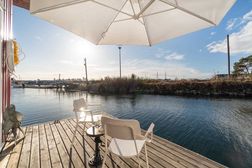 listing image 1108724073128892231