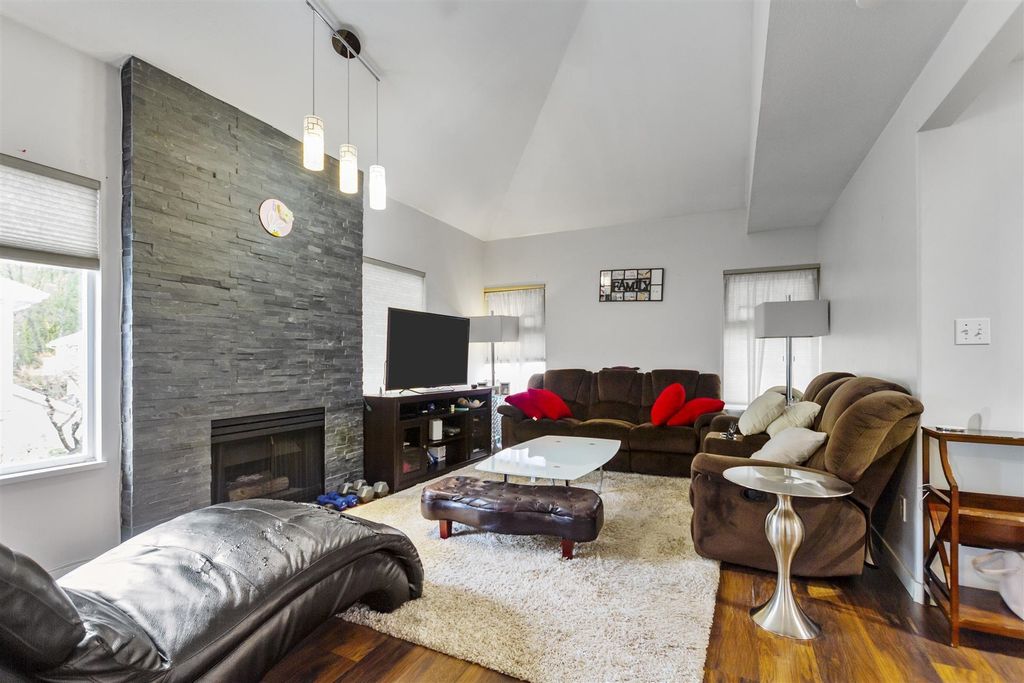 listing image 1100853983713561771