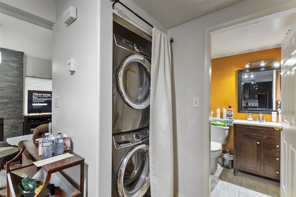 listing image 1106405191795648780