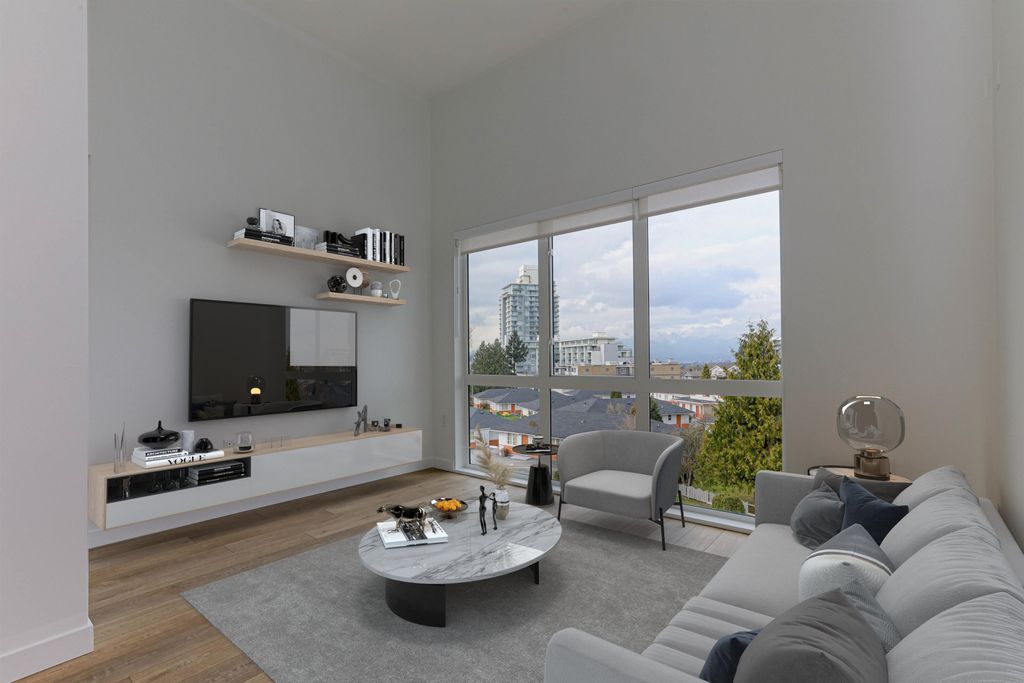 listing image 1104790735543415877