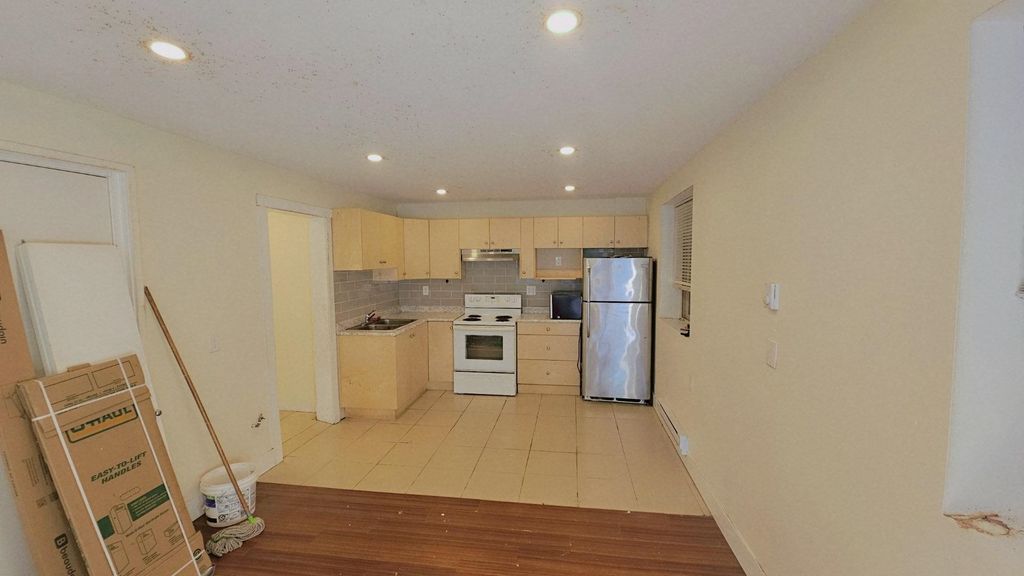 listing image 1103560877194447010