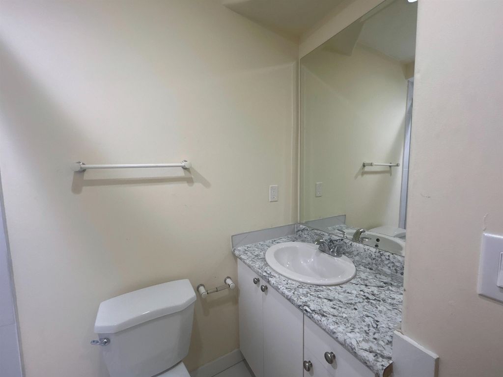 listing image 1103642357035699310