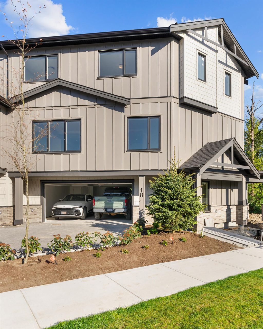 Photo of 6828 208a Street #18, Langley, BC V2Y 2R7 (MLS # R3121469)