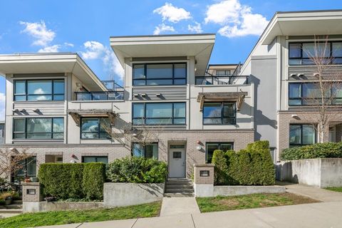 1307 Cariboo Street New Westminster BC V3M 0K5