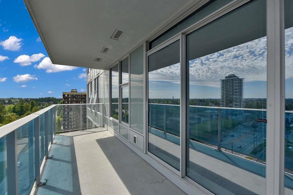 listing image 1106446819100505187
