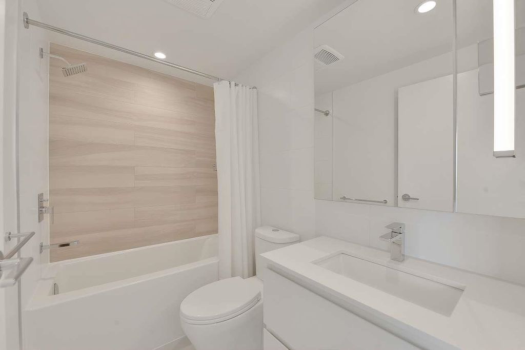 listing image 1100536647930271582