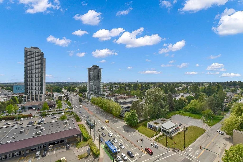 listing image 1101842089738511939