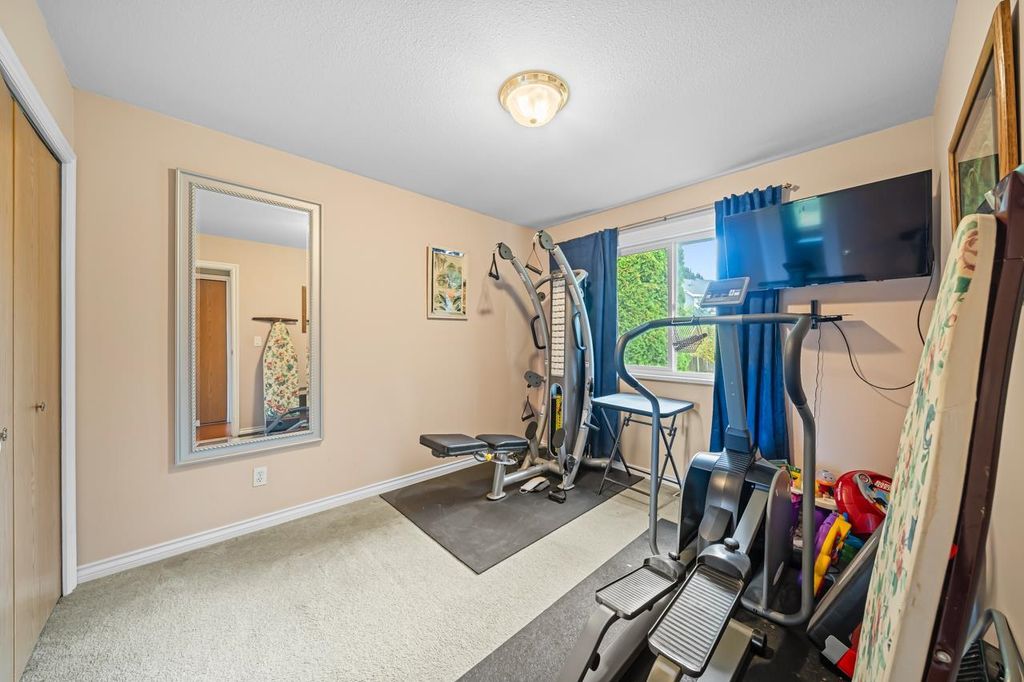 listing image 1103807464176791370
