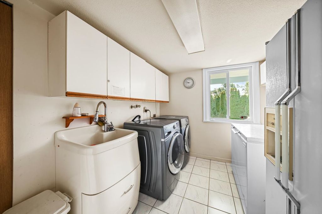 listing image 1101249251226062870