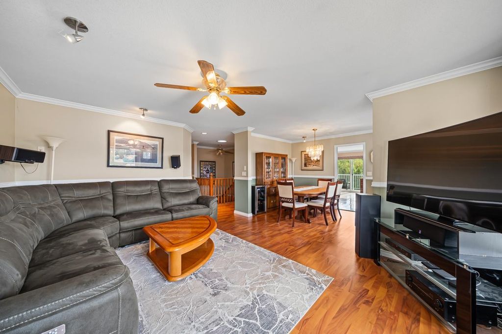 listing image 1102308960807139873