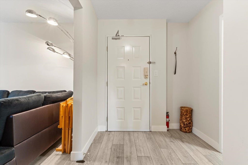 Photo of 32070 Peardonville Road #303, Abbotsford, BC V2T 6N9 (MLS # R3138874)