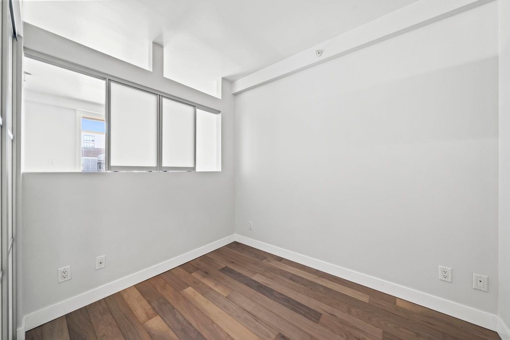 listing image 1106040147998442906