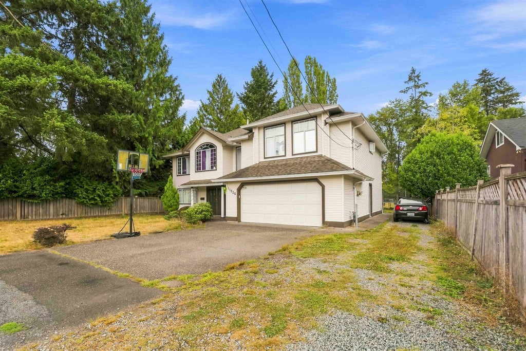 Photo of 11936 236 Street, Maple Ridge, BC V4R 2G2 (MLS # R3156091)