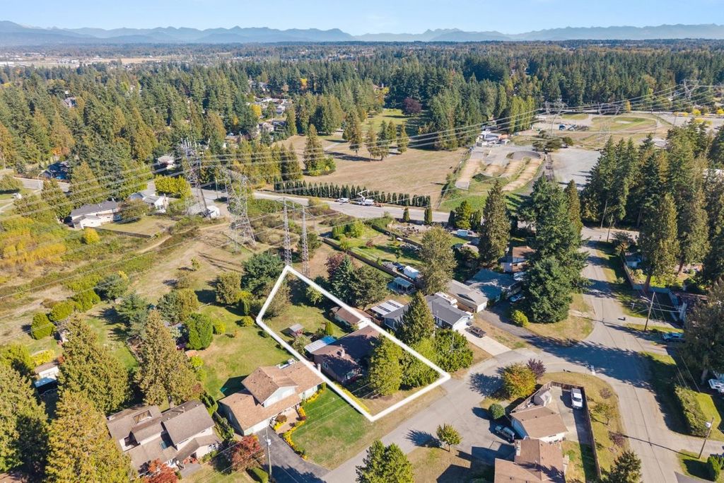 Photo of 20553 43a Avenue, Langley, BC V3A 3C7 (MLS # R3124666)
