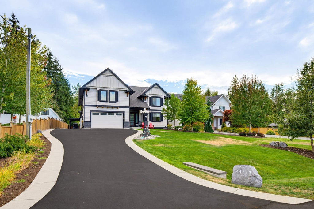 Photo of 24318 40 Avenue, Langley, BC V2Z 2M2 (MLS # R3165706)