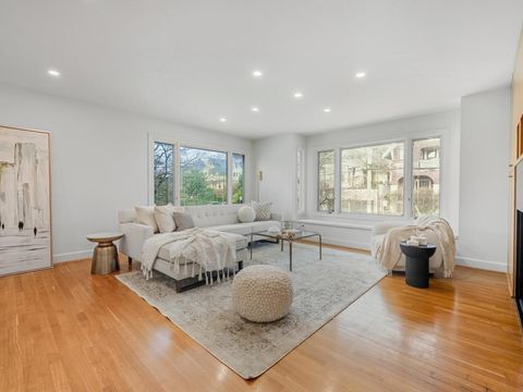 1973 Stephens Street Vancouver BC V6K 4M7