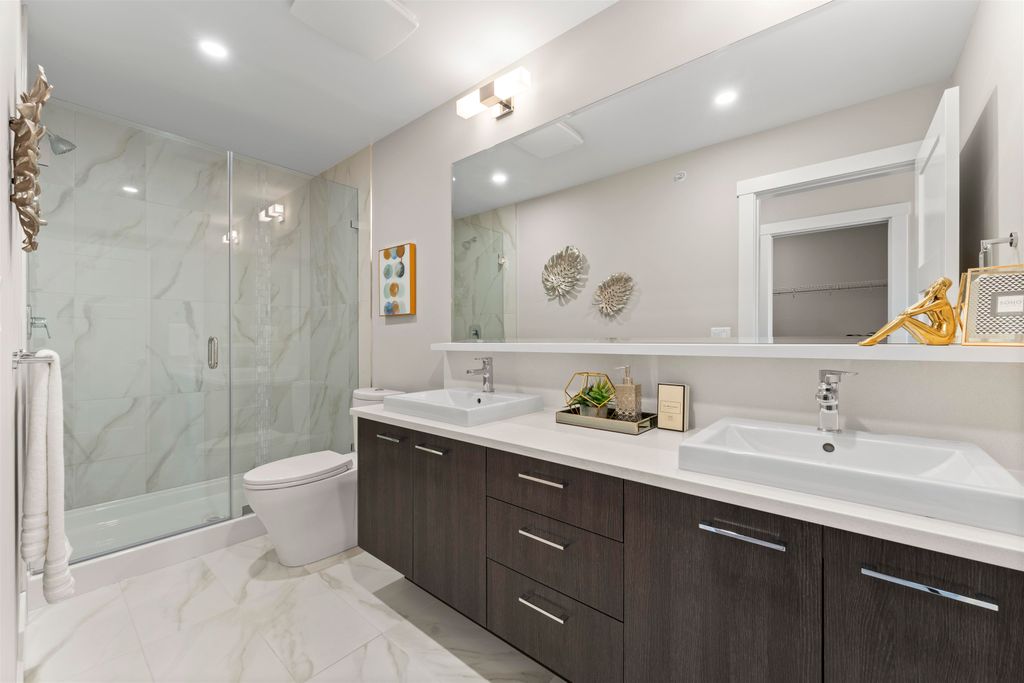 listing image 1108560725936124779