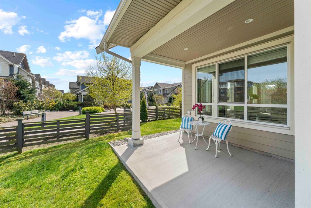 listing image 1109375444851374544