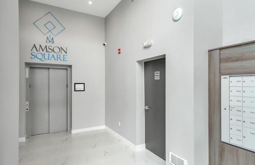 listing image 1109109773245026341