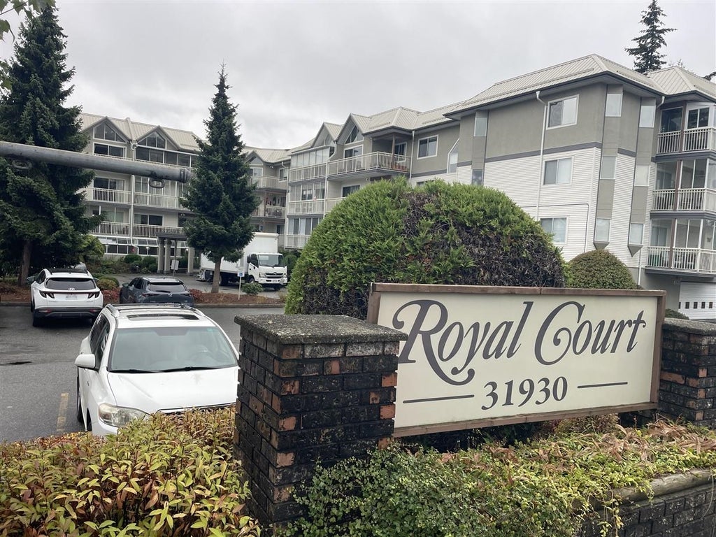 Photo of 31930 Old Yale Road #306, Abbotsford, BC V2T 2C7 (MLS # R3173099)