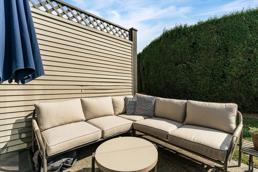 listing image 1100451837555793096