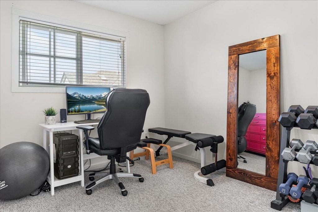 listing image 1108695747302127727