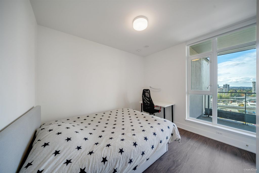listing image 1103660808376842737