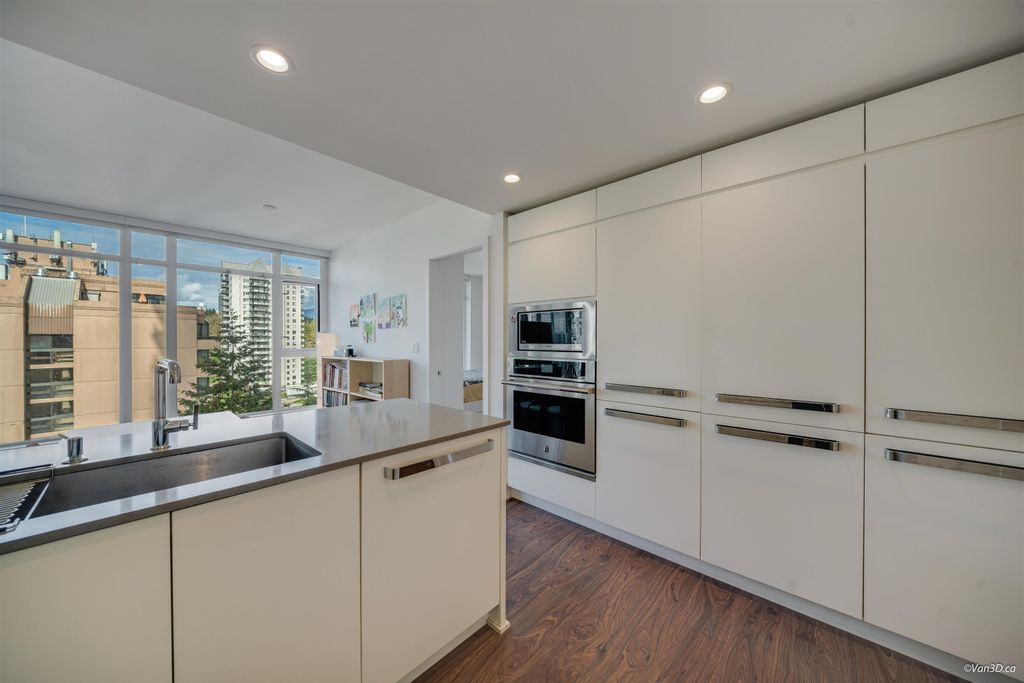 listing image 1104622483550802605