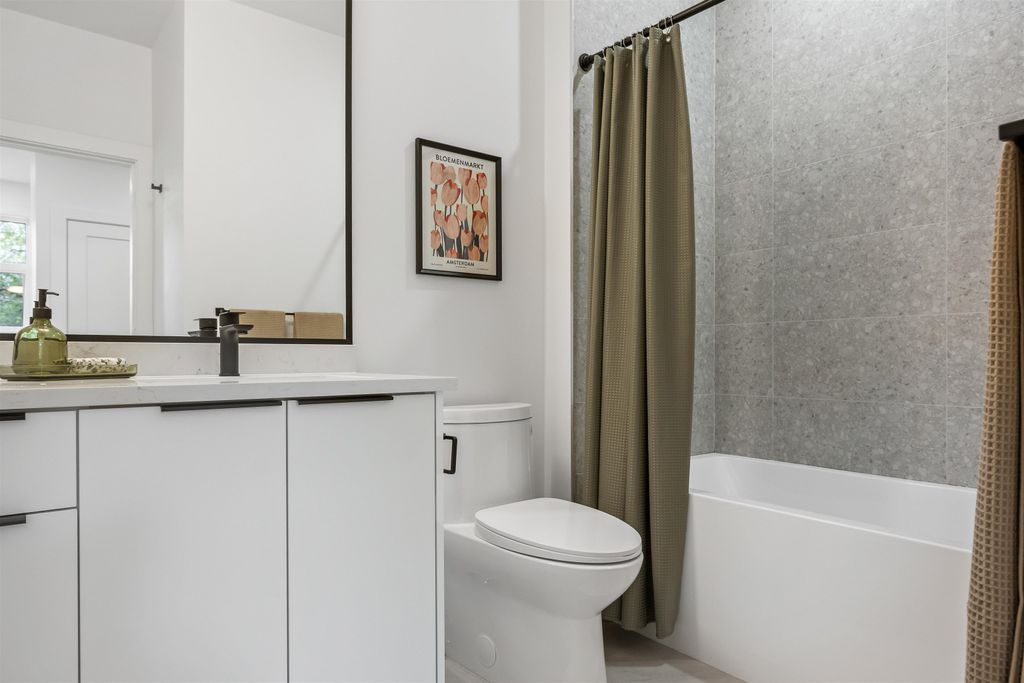 listing image 1100944514494207848
