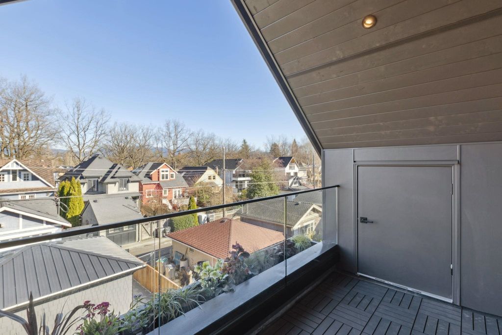 listing image 1106917746898712766