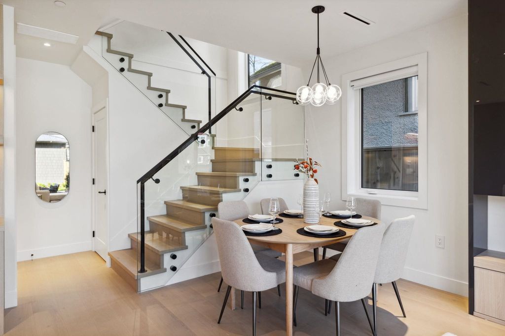 listing image 1105769047688451423