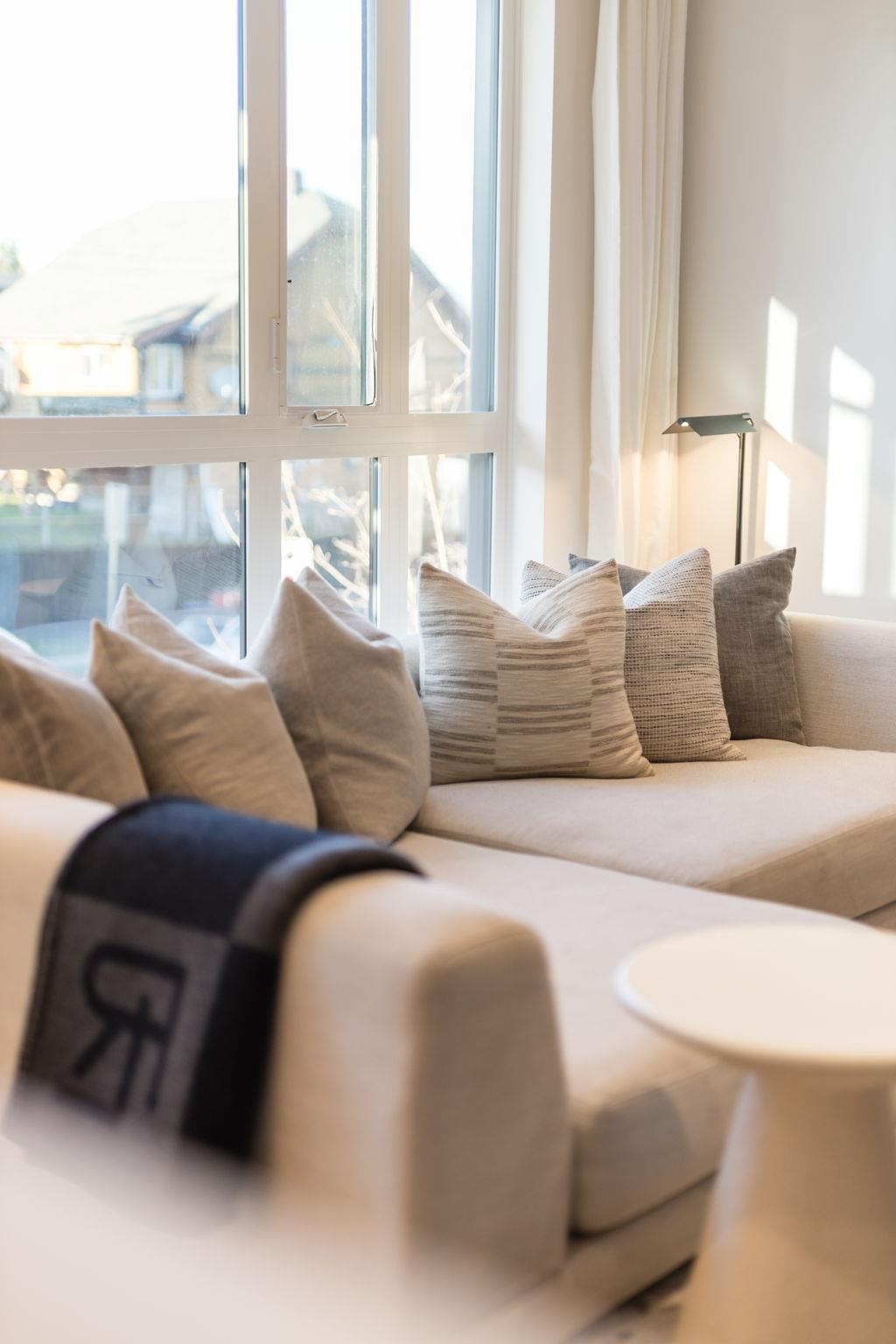 3914 Dumfries Street