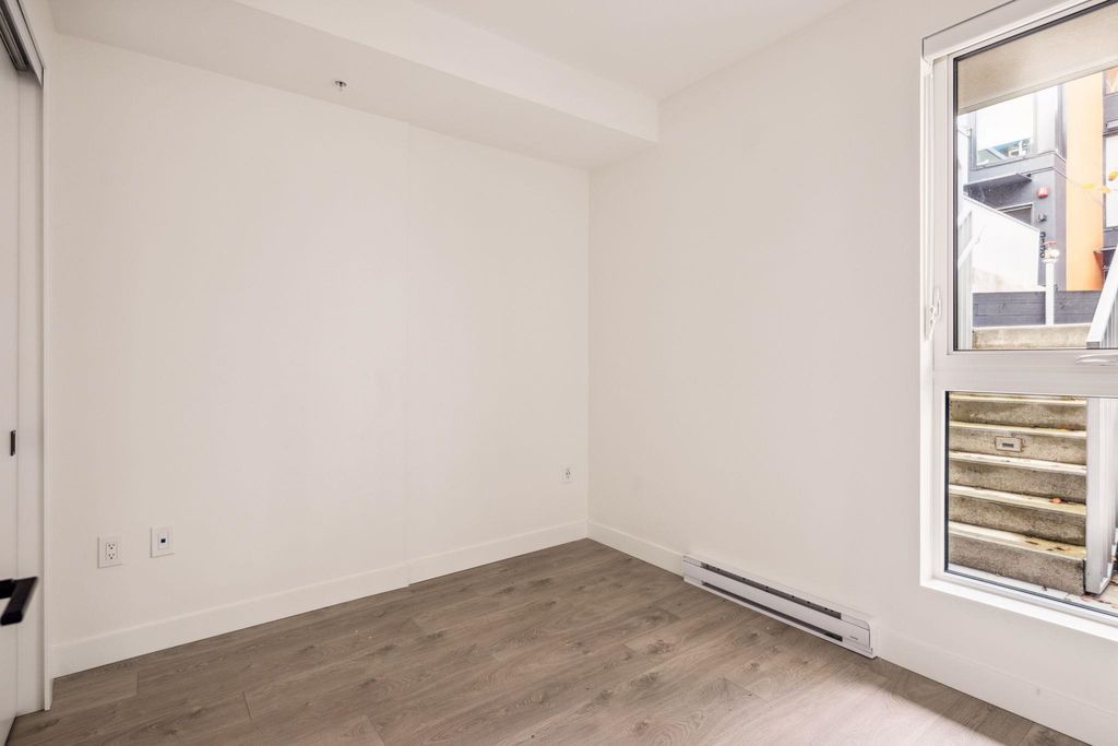 listing image 1108503149578333603