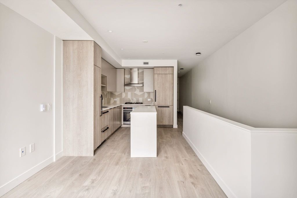 listing image 1101812582795001111
