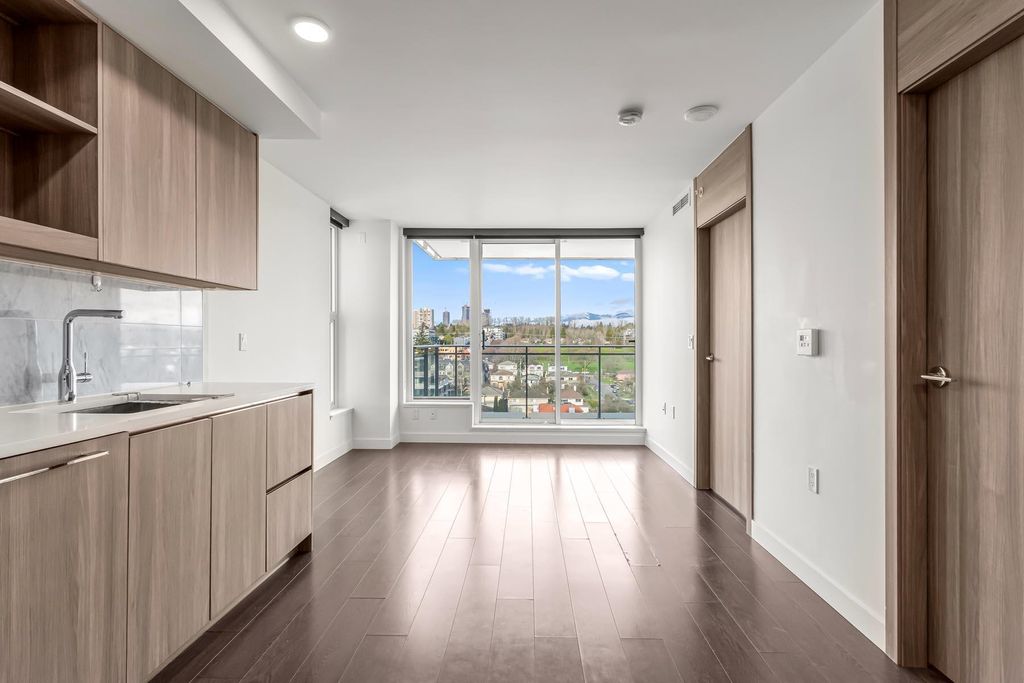 listing image 1103674452742998265