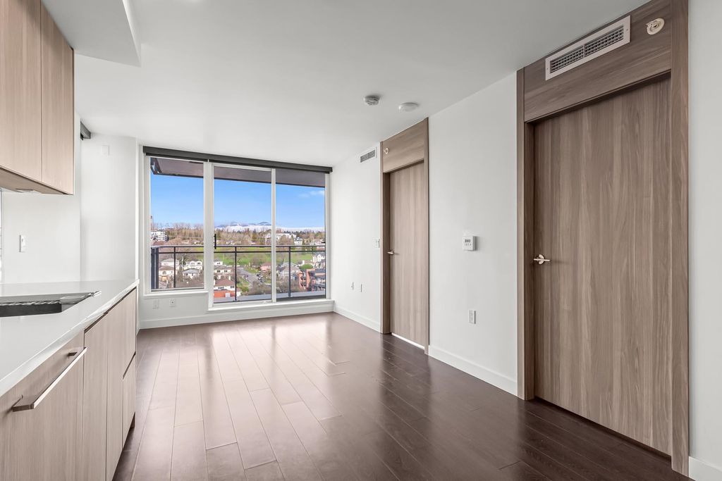 listing image 1100585024462662053
