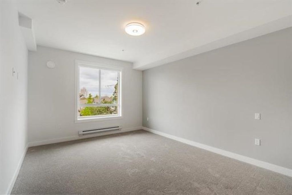 listing image 1106325329217166770