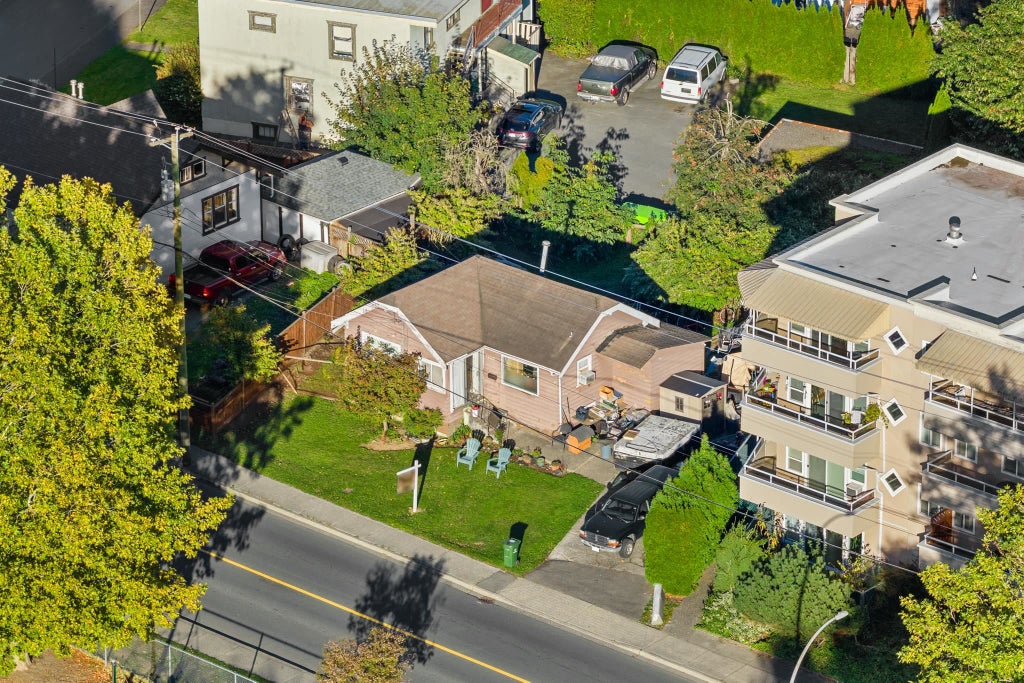 Photo of 9430 Young Road, Chilliwack, BC V2P 4S5 (MLS # R3155900)