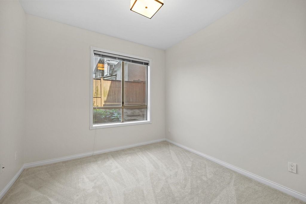 listing image 1109367736748490041
