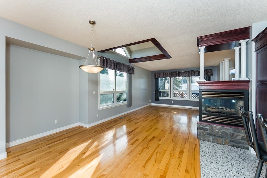 listing image 1102168895041337099