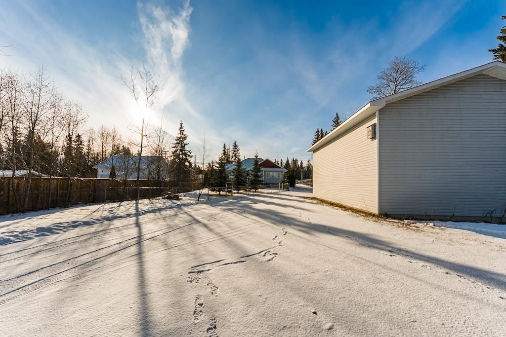 listing image 1102498661500226004