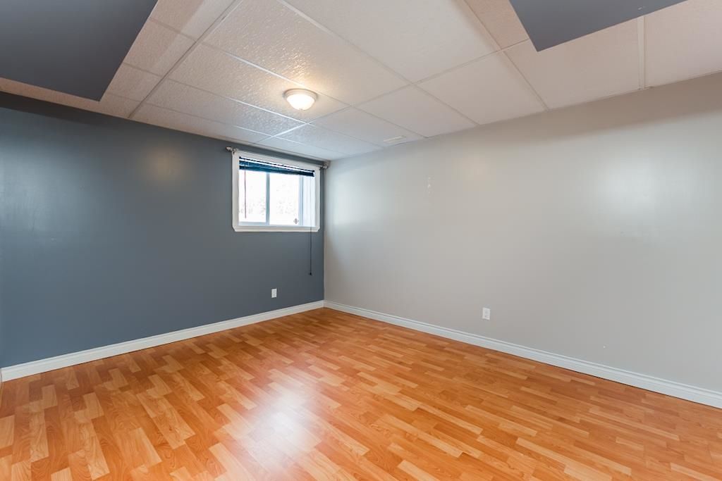 listing image 1105535741340962115