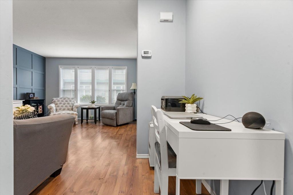 Photo of 46209 Cessna Drive #5, Chilliwack, BC V2P 1A7 (MLS # R3097095)