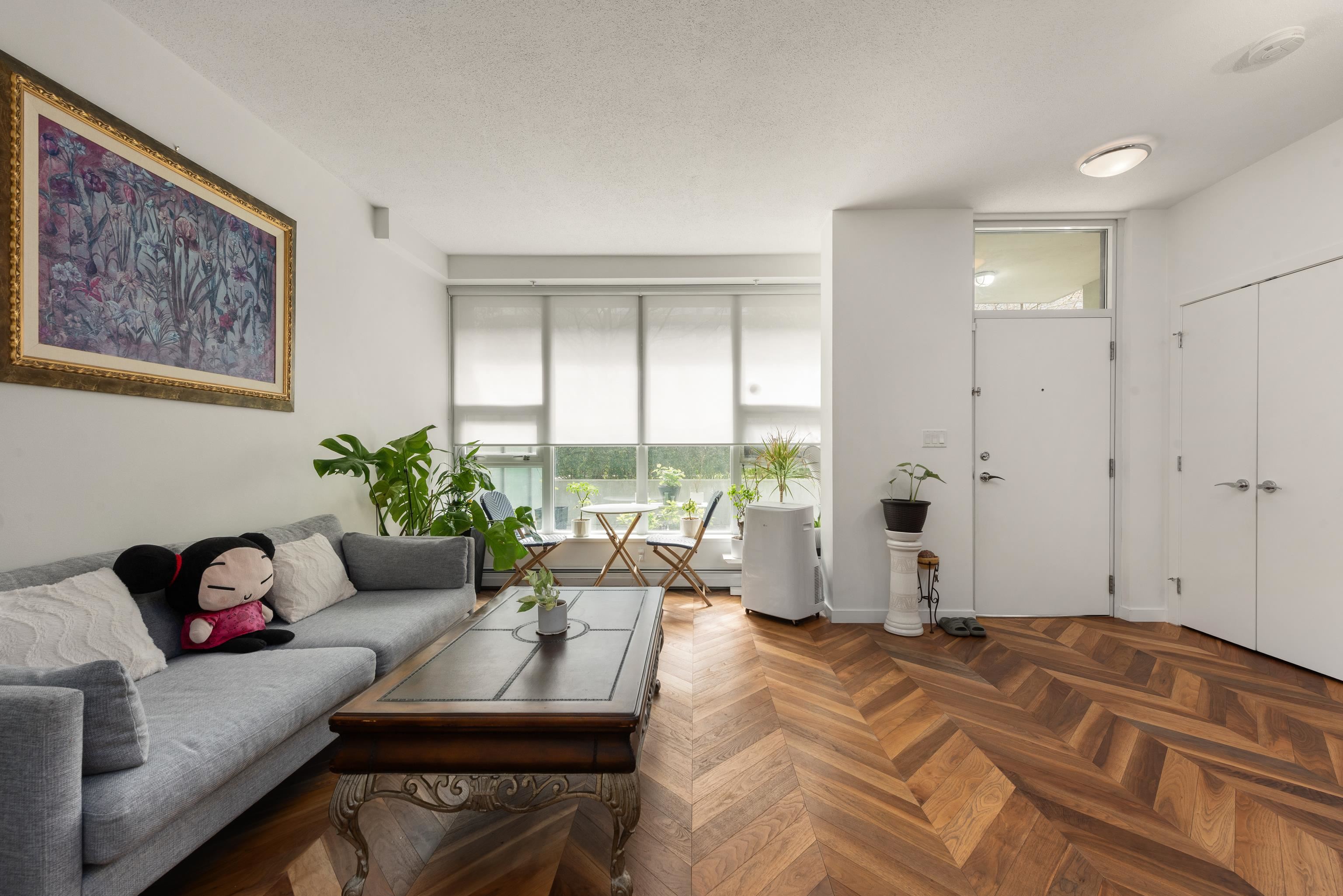 108 W 1st Avenue 253