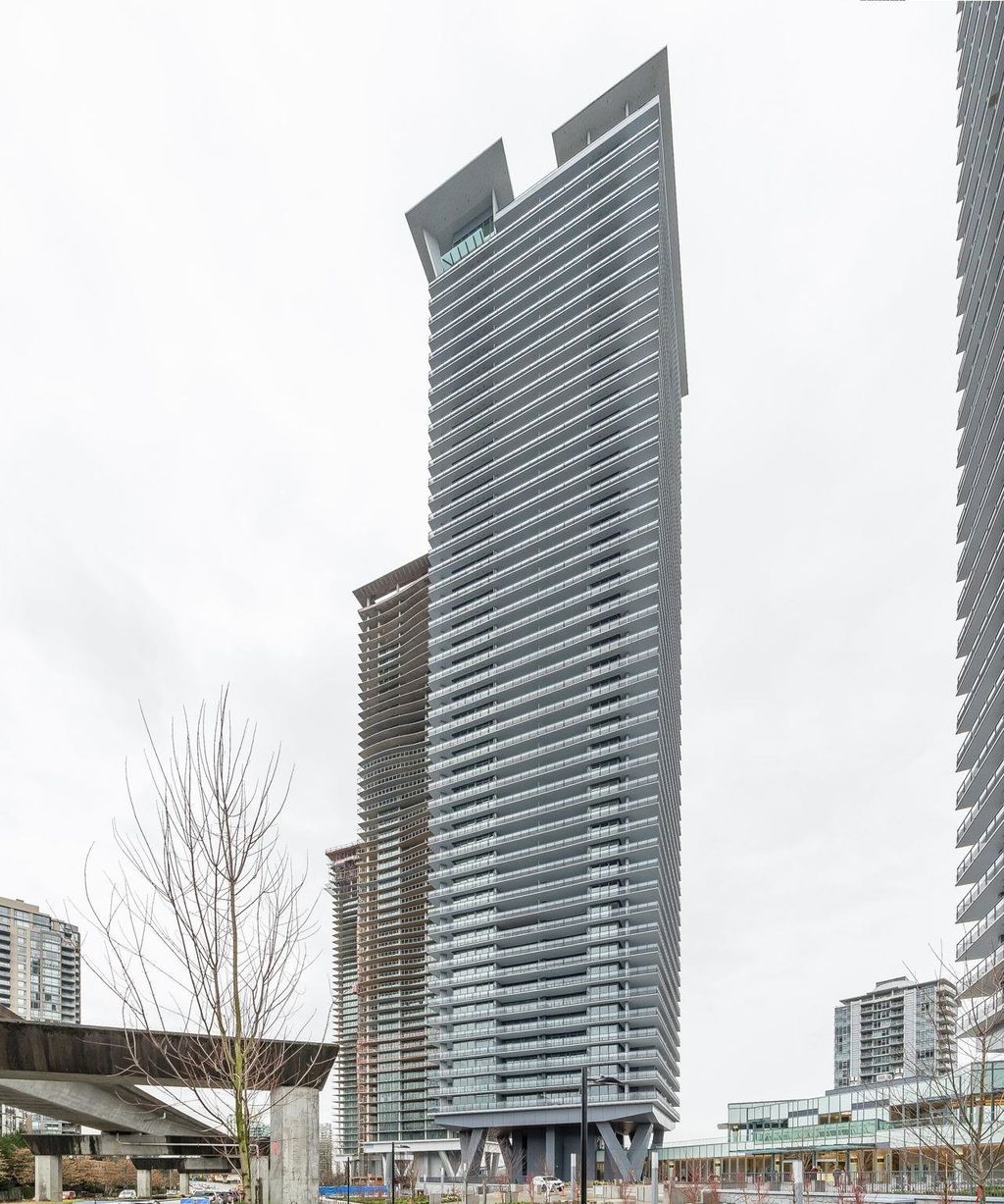 listing image 1109710421456134128