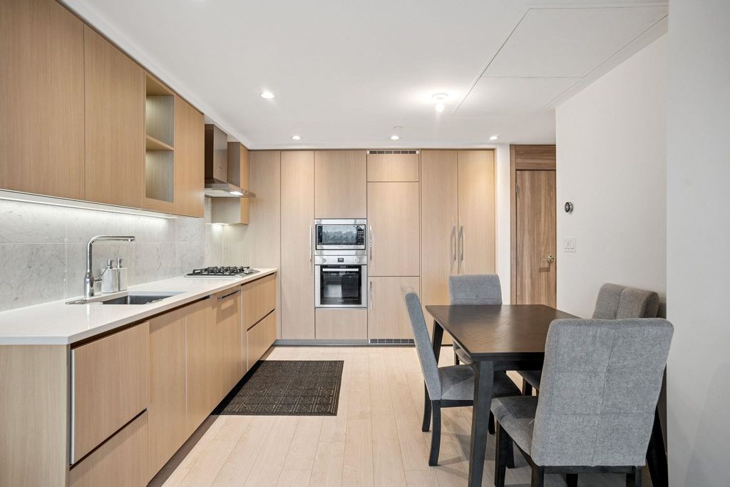listing image 1107518800867844325