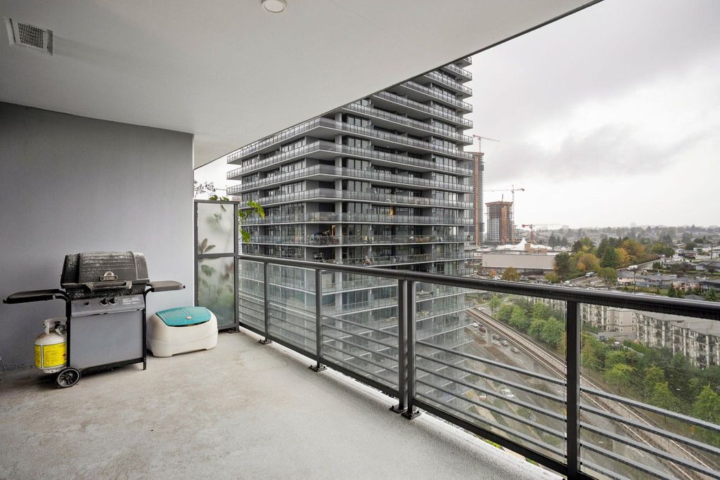 listing image 1108010636634924991